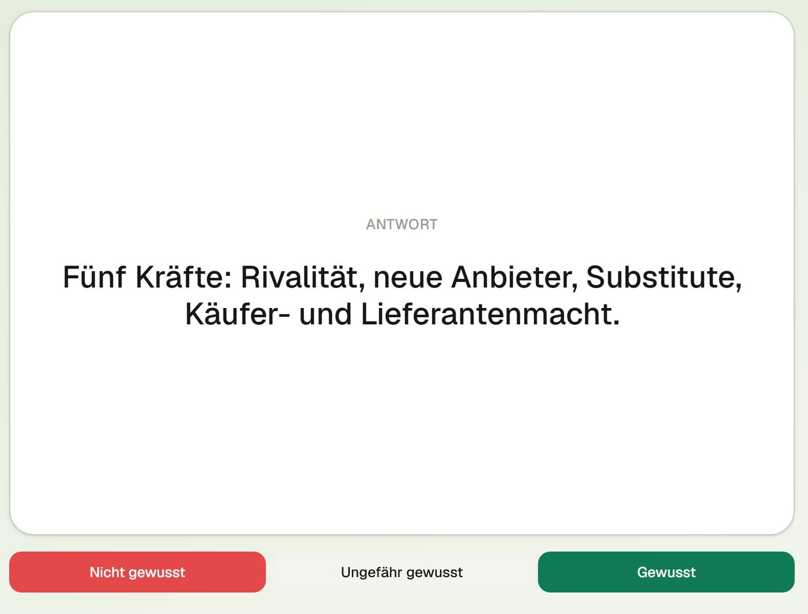 Karteikarte im Lernmodus mit Antwort und Bewertungsknöpfen